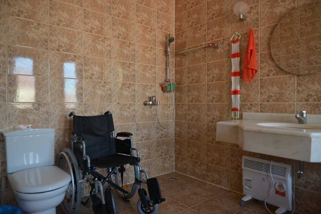 Ванная комната, Пансионат для пожилых Милорадово